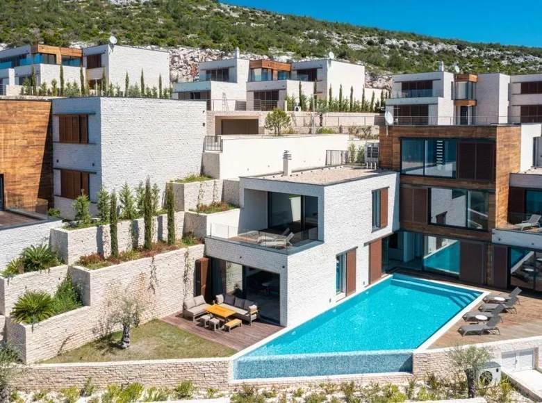 7 bedroom villa 402 m² Opcina Primosten, Croatia
