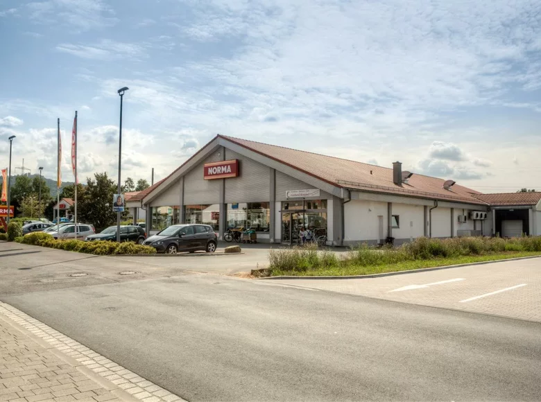 Commercial property 930 m² in Bamberg, Germany