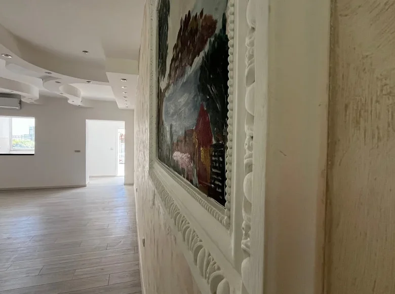 Квартира 2 комнаты 56 м² Свети-Стефан, Черногория