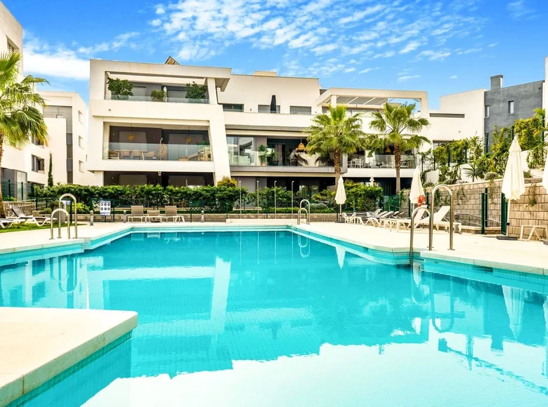 Mieszkanie 3 pokoi 119 m² Benalmadena, Hiszpania