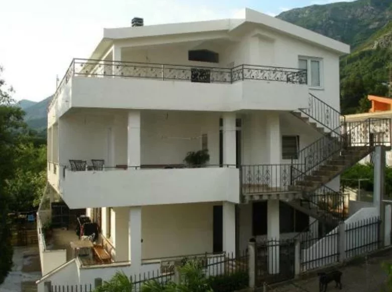Dom 6 pokojów 360 m² Czarnogóra, Czarnogóra