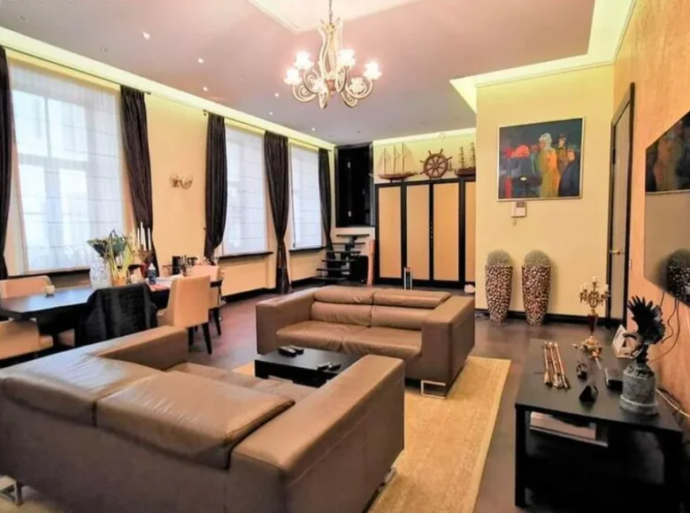 Квартира 5 комнат 247 м² Рига, Латвия