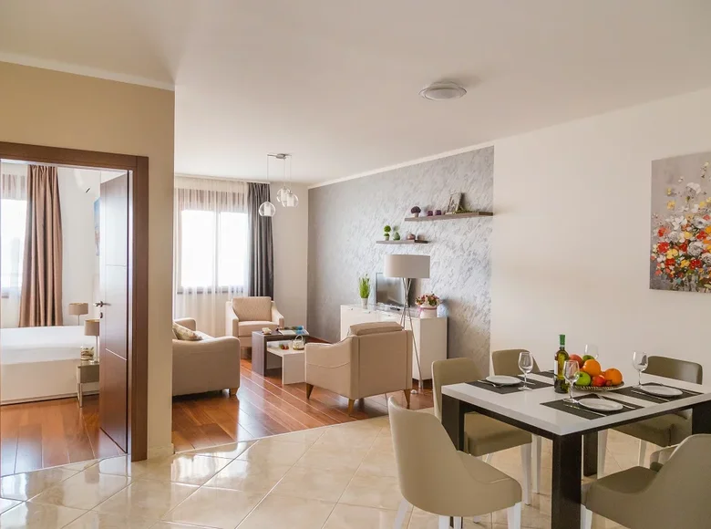Apartamento 1 habitacion 64 m² Becici, Montenegro