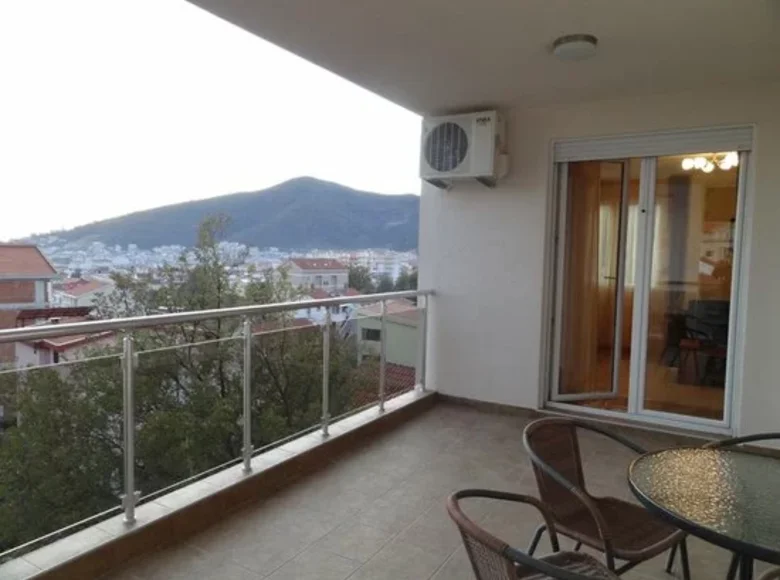 Apartamento 2 habitaciones 78 m² Budva, Montenegro
