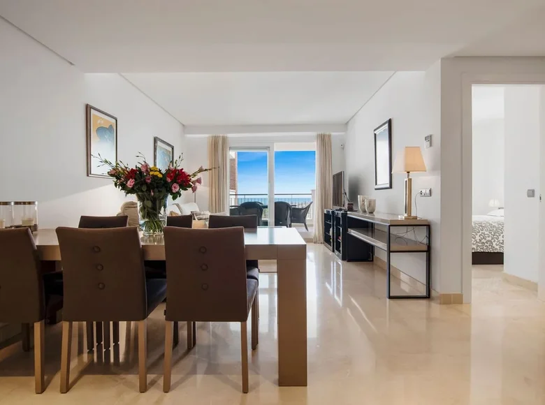 3 bedroom apartment 102 m² San Pedro Alcantara, Spain