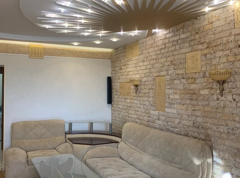 Mieszkanie 3 pokoi 93 m² Odessa, Ukraina