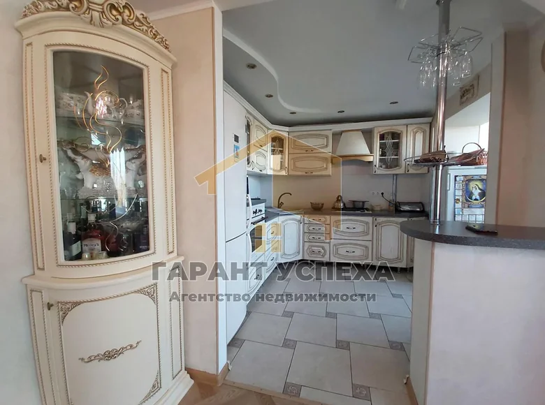 Mieszkanie 3 pokoi 68 m² Muchaviecki sielski Saviet, Białoruś