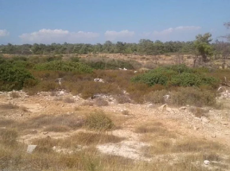 Grundstück  Souni-Zanatzia, Cyprus