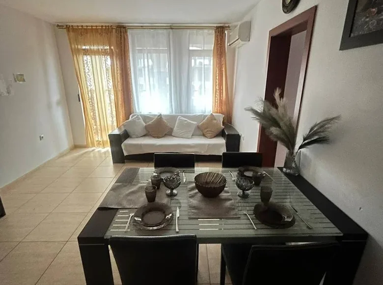 2 bedroom apartment 87 m² Sveti Vlas, Bulgaria