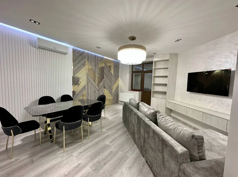 Kvartira 3 xonalar 75 m² Toshkentda