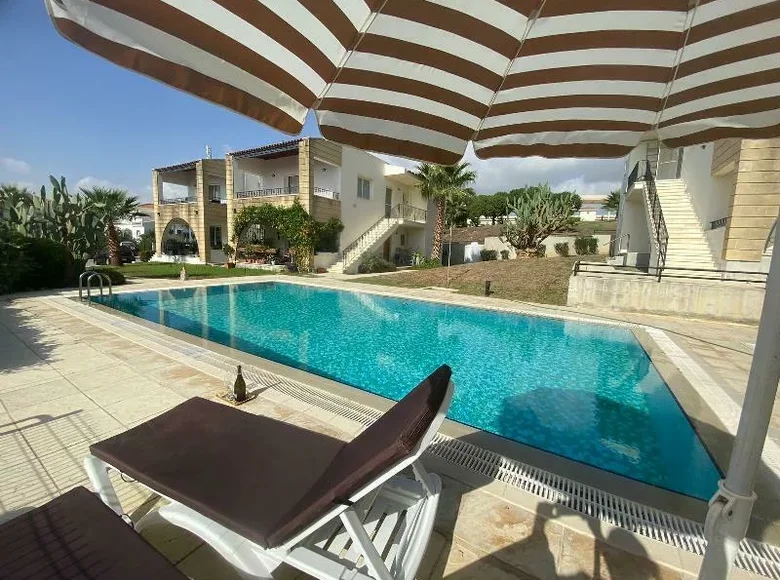 Mieszkanie 3 pokoi 100 m² Monarga, Cypr Północny