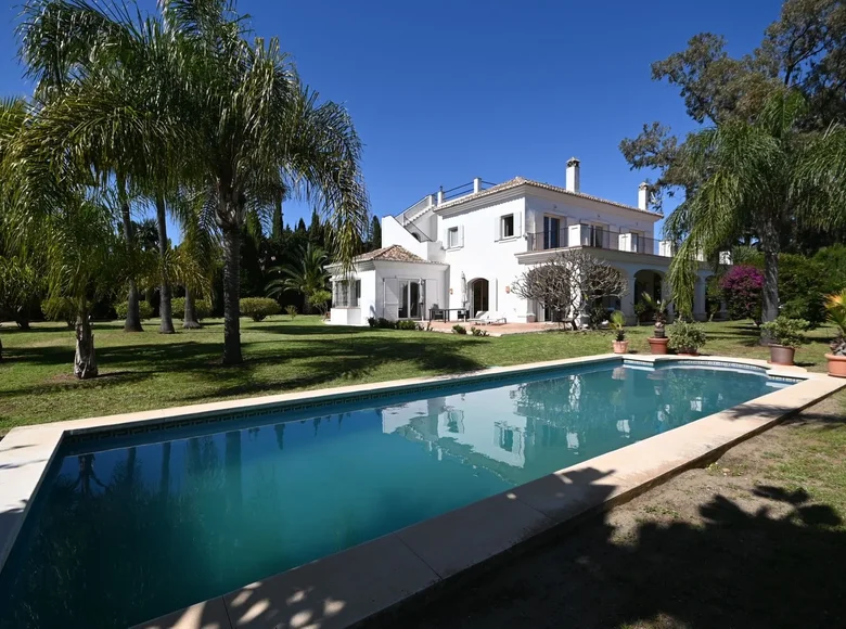 Haus 3 Schlafzimmer 398 m² San Pedro Alcantara, Spanien