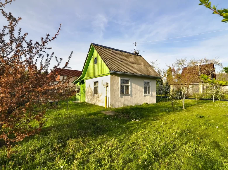 House 30 m² Papiarnianski sielski Saviet, Belarus