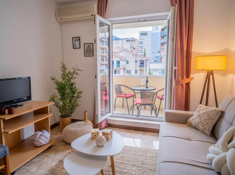 Wohnung 1 Schlafzimmer 55 m² Budva, Montenegro