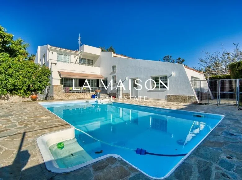 5 bedroom house 340 m² Pafos, Cyprus