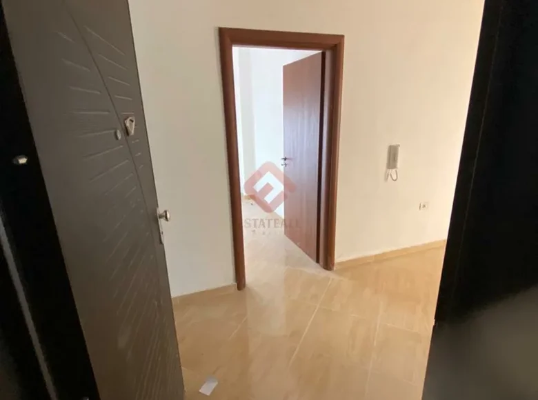 2 bedroom apartment 186 m² Bashkia Vlore, Albania