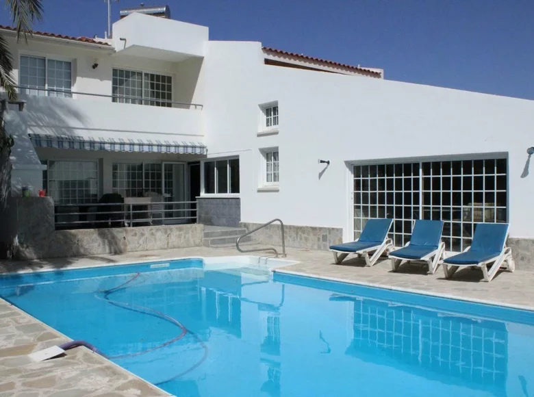 Casa 5 habitaciones 340 m² Paphos District, Chipre