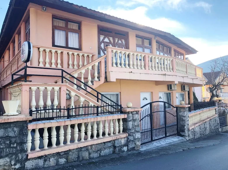 Apartment 17 bedrooms 711 m² Zupci, Montenegro