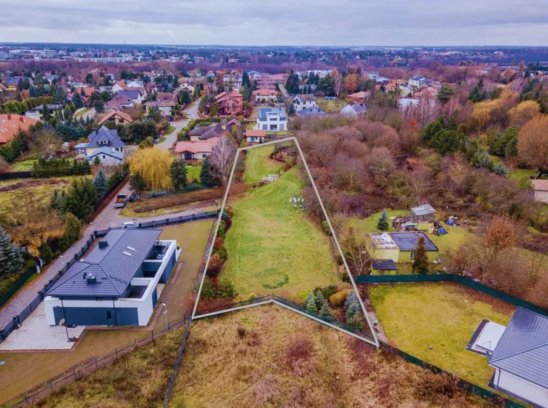 Grundstück 1 800 m² Posen, Polen