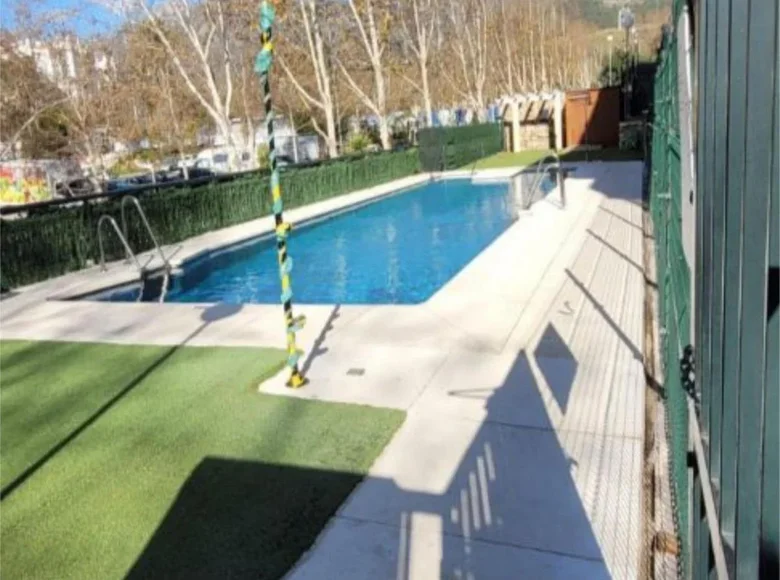 Mieszkanie 2 pokoi 88 m² San Pedro Alcantara, Hiszpania