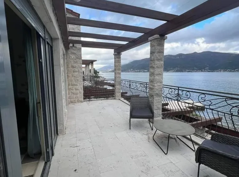 Maison 4 chambres 252 m² Krasici, Monténégro