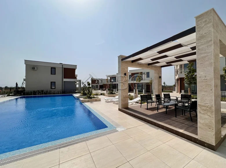 Dom 4 pokoi 142 m² Pomorie, Bułgaria