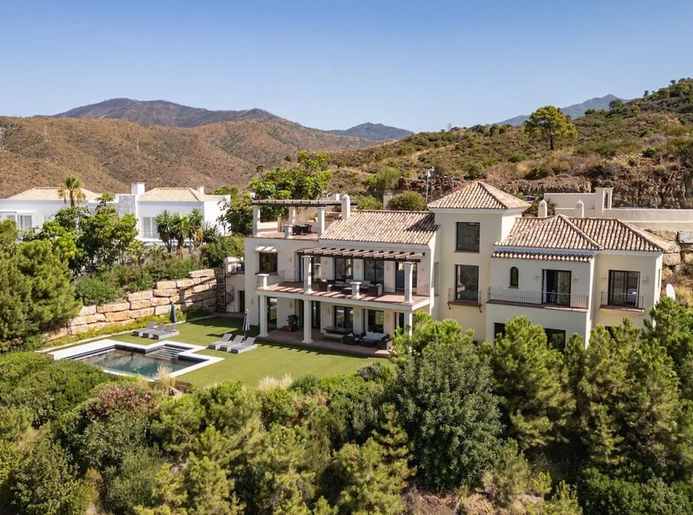 5 bedroom house 353 m² Benahavis, Spain