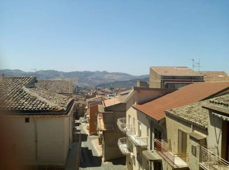 2 bedroom house 90 m² Cianciana, Italy