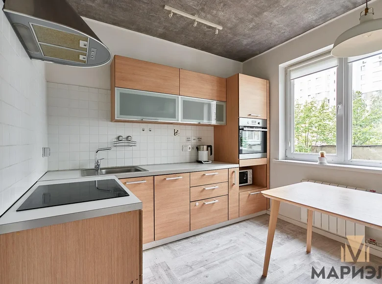 Квартира 2 комнаты 52 м² Минск, Беларусь