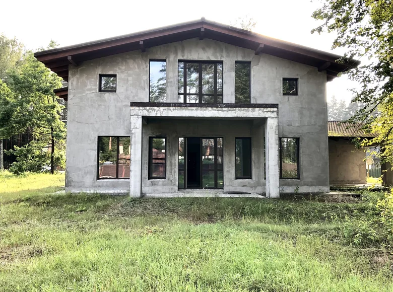 Chalet 266 m² Kalodziscanski sielski Saviet, Bélarus