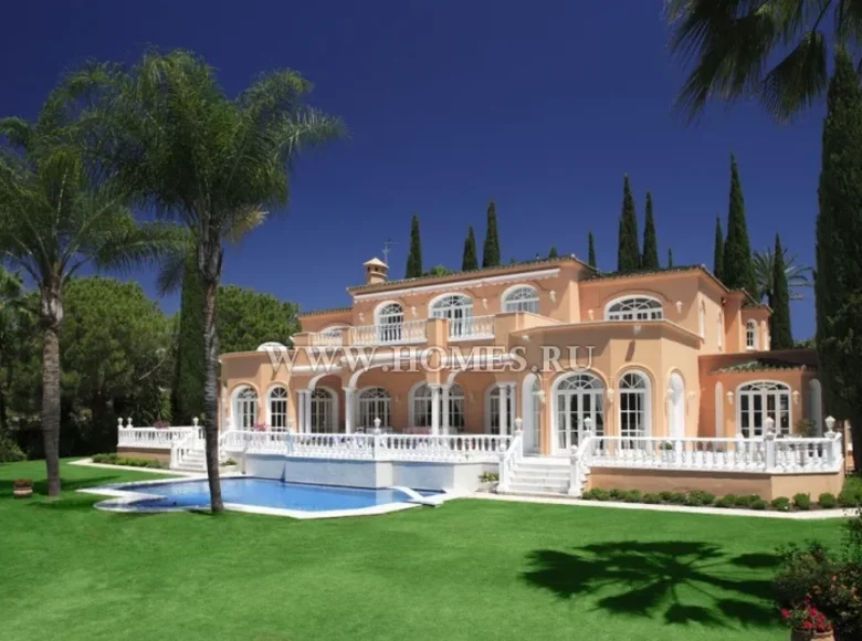 7 bedroom villa 899 m² Benahavis, Spain