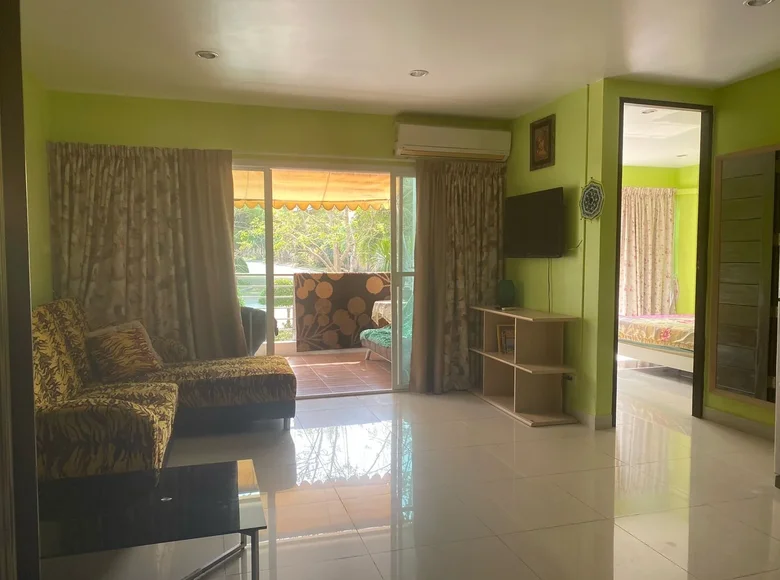 1 bedroom condo 63 m² Na Kluea, Thailand