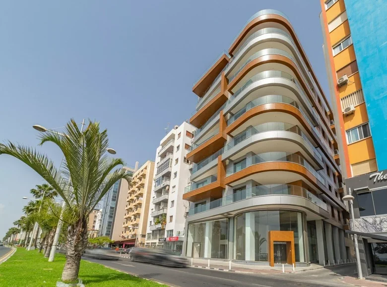 Bureau 238 m² à Limassol, Bases souveraines britanniques