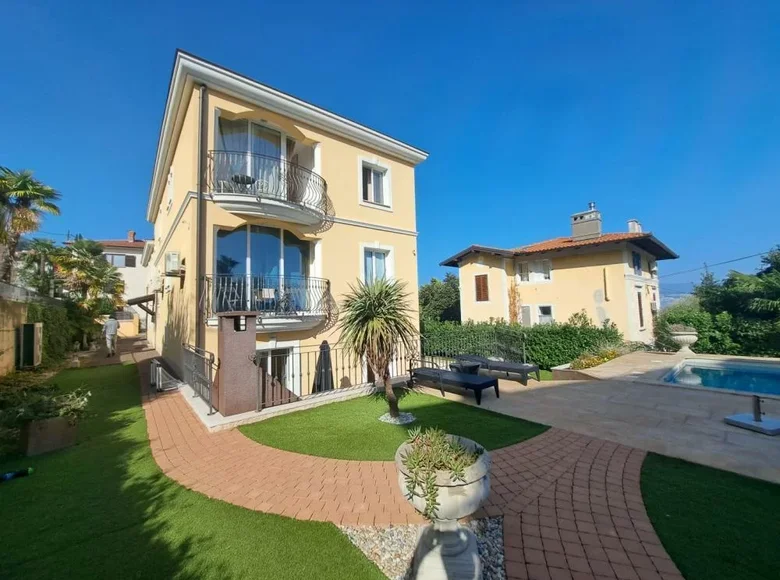 Villa 11 Schlafzimmer 625 m² Lauran, Kroatien