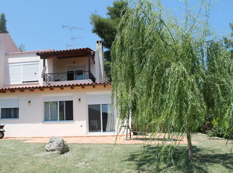 Szeregowiec 3 pokoi 180 m² Agia Paraskevi, Grecja