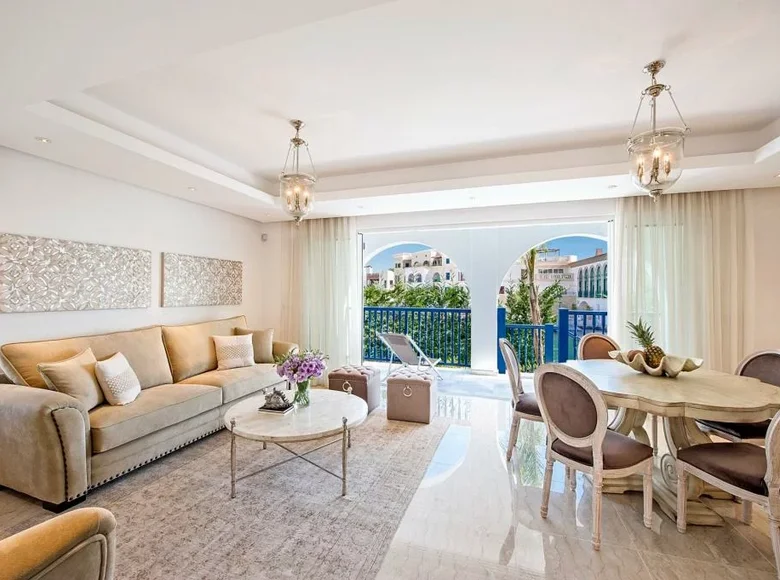 3 bedroom villa 239 m² Limassol, Cyprus