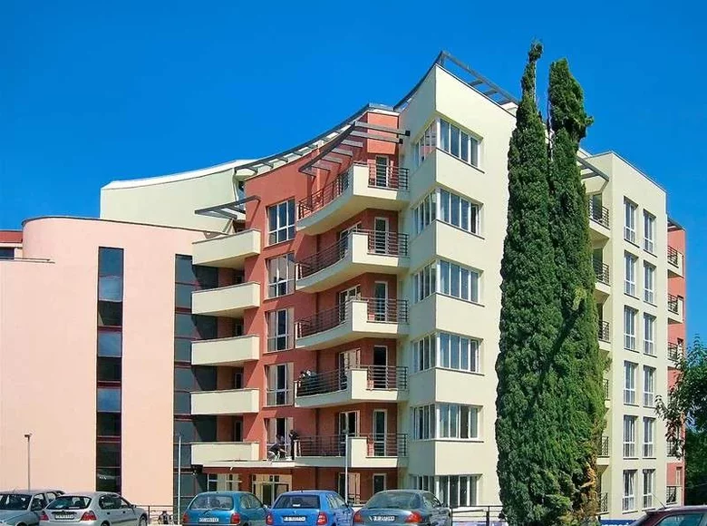 Apartamento 76 m² Golden Sands, Bulgaria