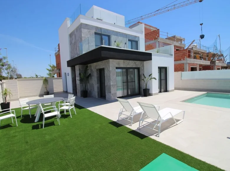 3-Schlafzimmer-Villa 167 m² Vigo, Spanien