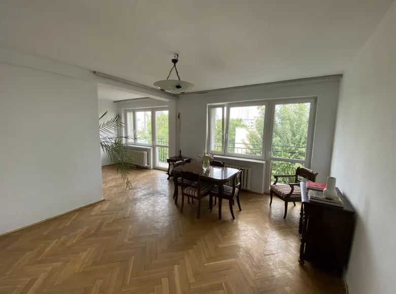 Wohnung 2 Zimmer 64 m² in Warschau, Polen
