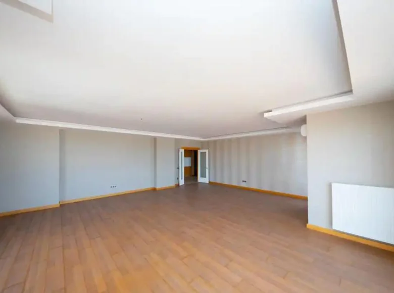 Mieszkanie 4 pokoi 235 m² Marmara Region, Turcja