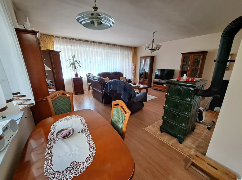 Квартира 3 комнаты 86 м² Байя, Венгрия