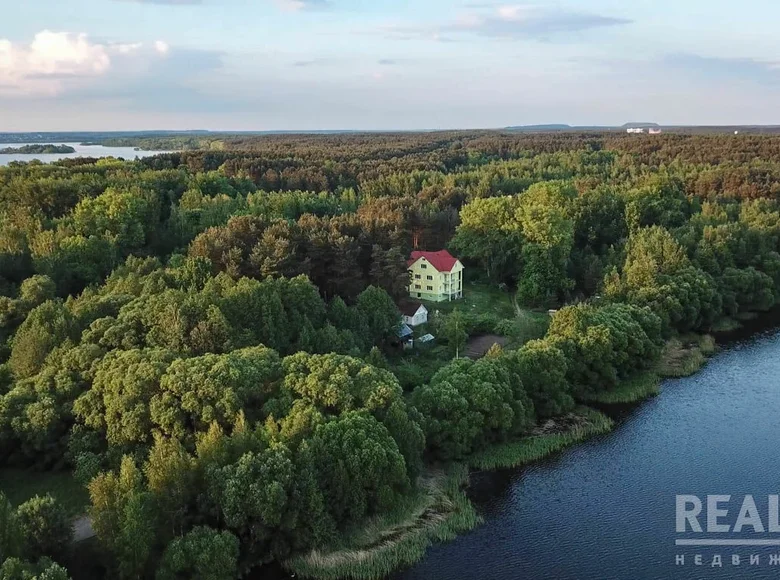 Dom wolnostojący 355 m² rejon miński, Białoruś