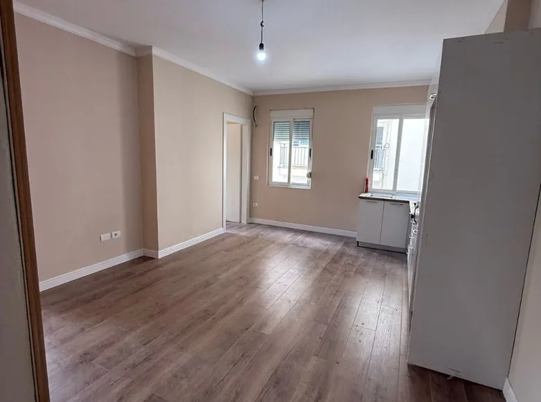 Квартира 1 комната 73 м² Дуррес, Албания