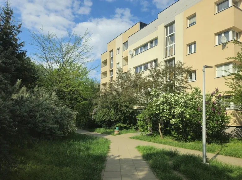 Wohnung 2 zimmer 49 m² Warschau, Polen