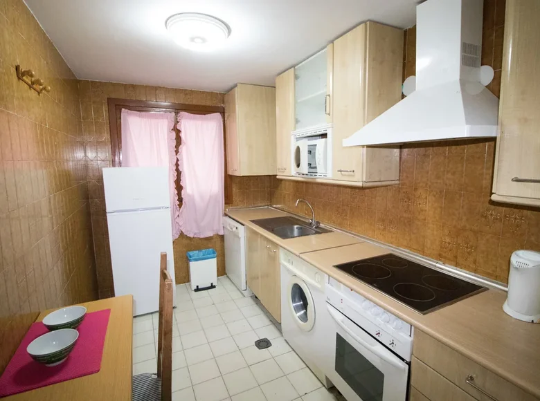 2 bedroom apartment  Manilva, Spain