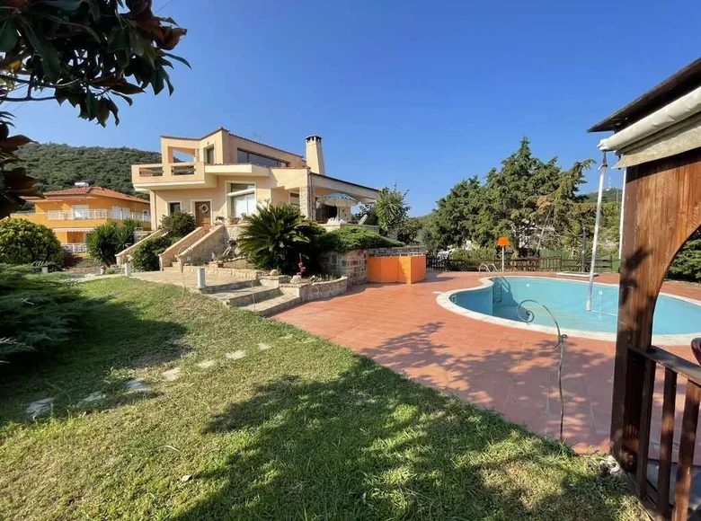 Villa de 1 habitación 310 m² Nea Peramos, Grecia