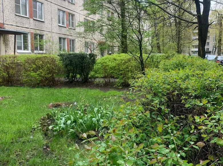 3 room apartment 55 m² Kolpino, Russia