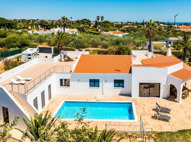 Willa 4 pokoi 215 m² Carvoeiro, Portugalia