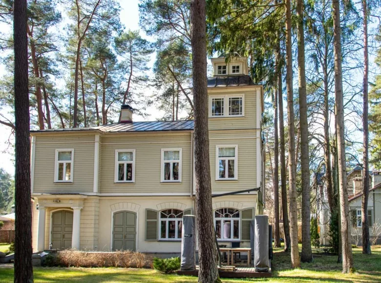 Дом 6 комнат 360 м² Юрмала, Латвия