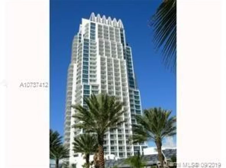 Mieszkanie 1 pokój 56 m² Miami Beach, Stany Zjednoczone